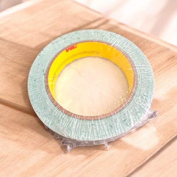 3M 17509 Repulpable Double Coated Splicing Tape 900, 24 mm x 33 m (Pack of 36) - Picture 3 of 3